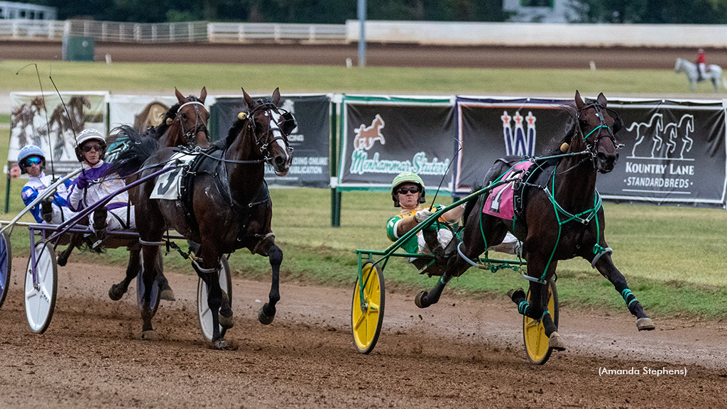 Lyons Legend winning at The Red Mile