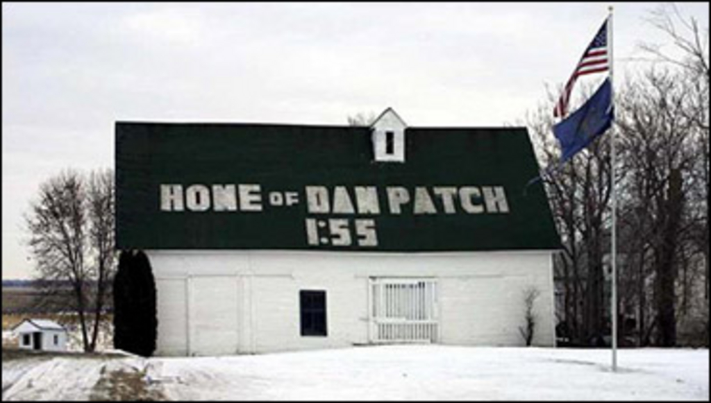 Dan-Patch-barn-370.jpg