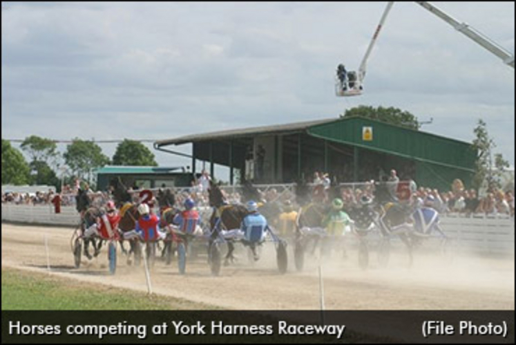 york-harness-raceway-370.jpg