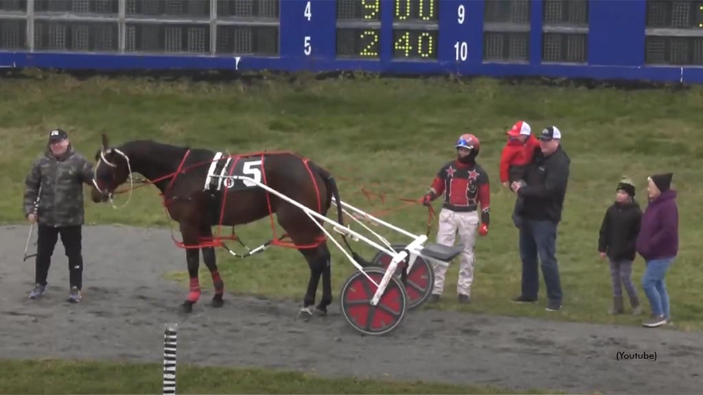 American Risk in the winner's circle at Truro Raceway