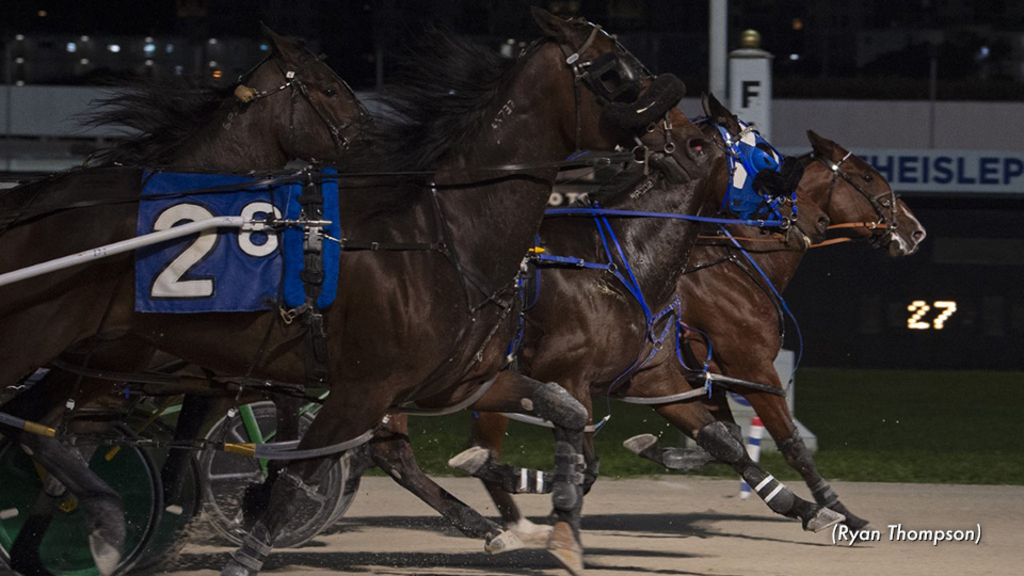 A photo finish at Pompano Park