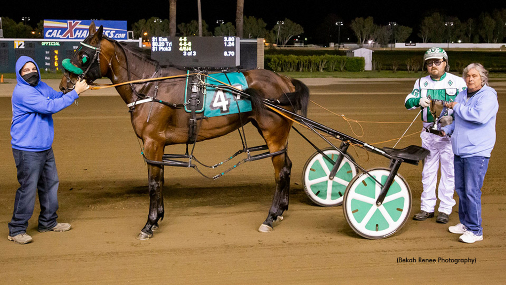 Senga Nightmare in the Cal Expo winner's circle