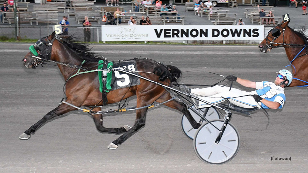 So Diva winning at Vernon Downs