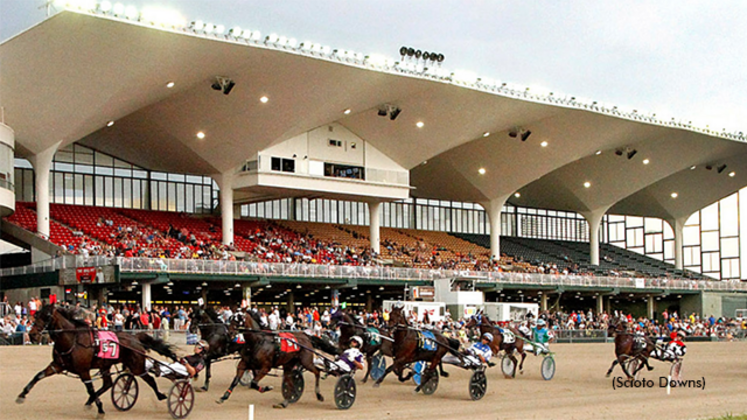Horses racing in front of the old grandstand at Scioto Downs