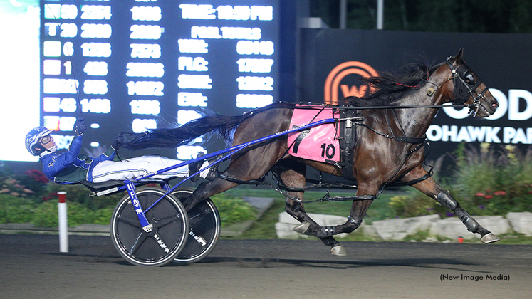 Allywag Hanover winning the Canadian Pacing Derby