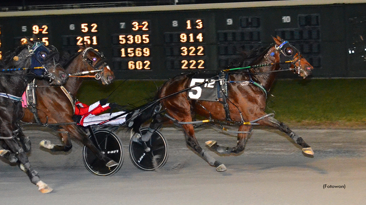 Rockyroad Hanover winning the 2021 Progress Pace at Dover Downs