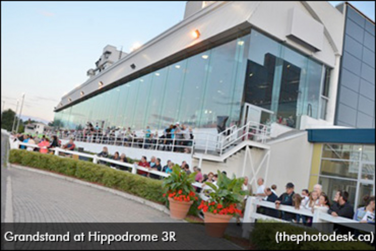 Hippodrome3R-Grandstand-370.jpg
